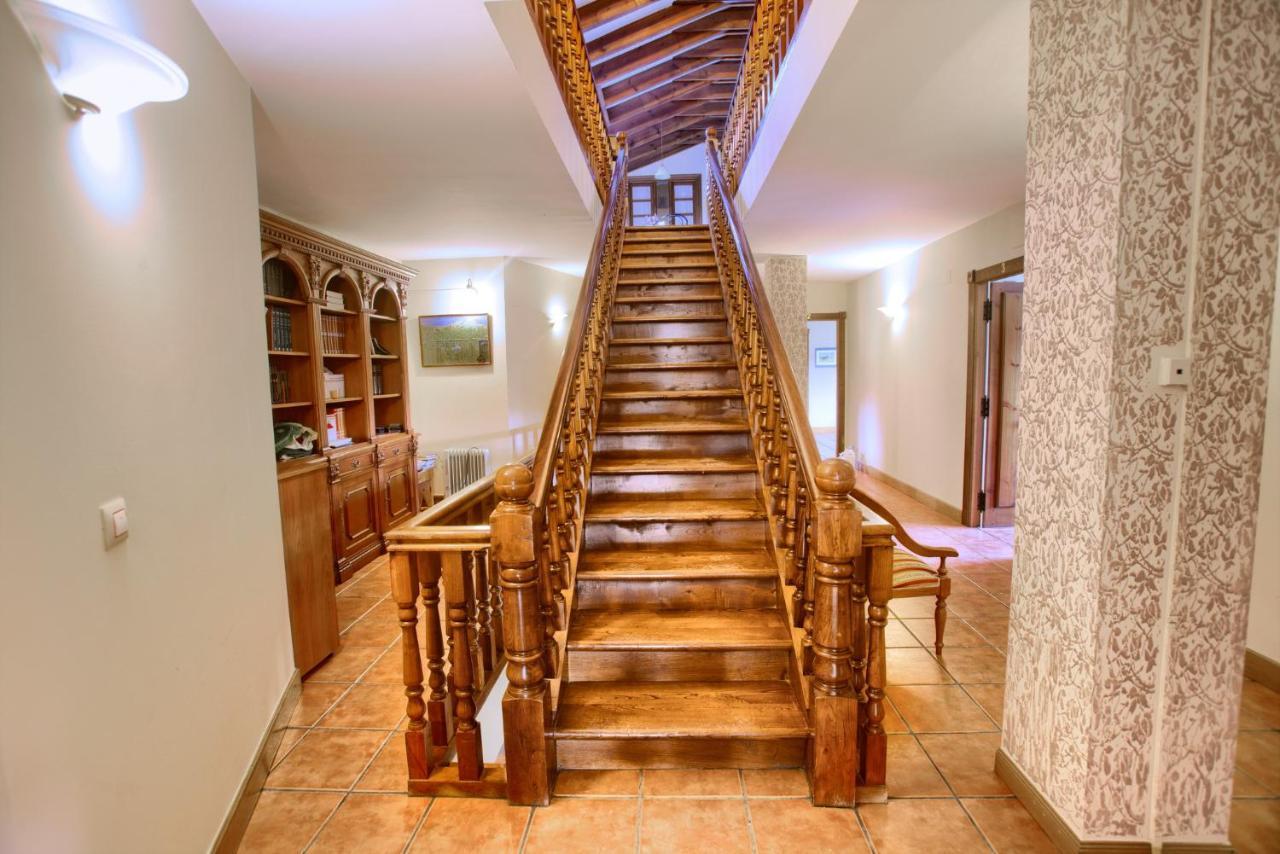 Apartamentos Florinda Усьеда-де-Арриба Экстерьер фото